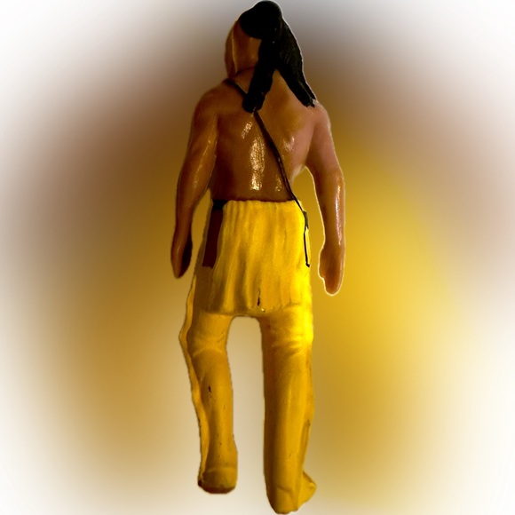 VTG 1995 INDIAN IN THE CUPBOARD VHS MOVIE PROMOTION LITTLE BEAR ACTION FIGURE 3” - Picture 4 of 9